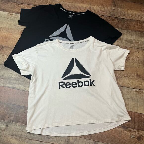 Reebok | BUNDLE 2 Women's Athletic Short Sleeve Crop Top Sz L - Picture 1 of 6